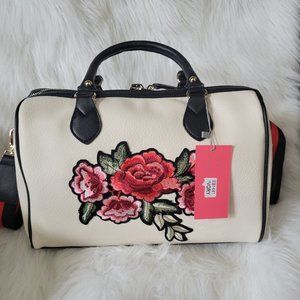 (NEW) VIETA PETAL EMBROIDERY BOSTON IVORY BAG EB1441